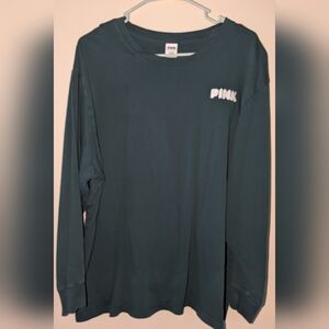 PINK BY VICTORIA'S SECRET T SHIRT DOES THIS COME IN PINK LONG SLEEVE CAMPUS  XL